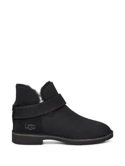 Ugg Mckay Classic Boots In Black
