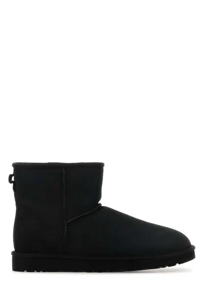 Ugg Men's Classic Mini Boots In Black