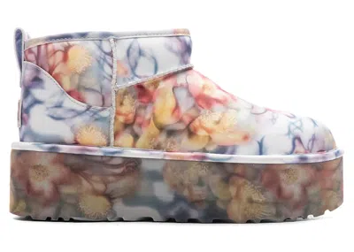 Pre-owned Ugg Men's  Classic Ultra Mini Platform Boot Collina Strada Sneakers In Light Blue/floral