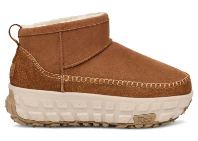 Pre-owned Ugg Men's  Venture Daze Ultra Mini Boot Sneakers In Chestnut/ceramic