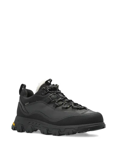 Ugg Casual Sneakers With Chunky Sole And Logo In Black