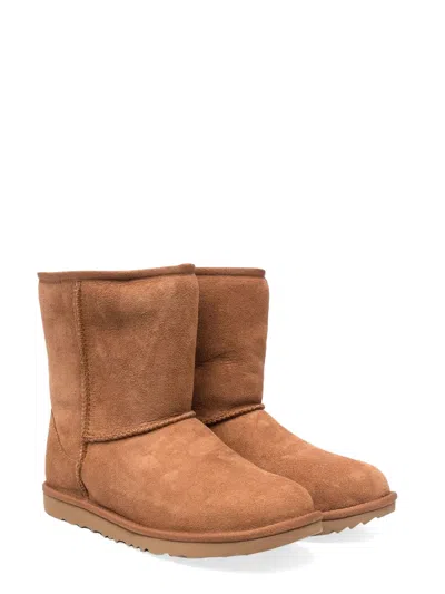 Ugg Mini Classic Ii Boots For Girls In Brown
