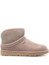 Ugg W Classic Mini Crescent In Brown