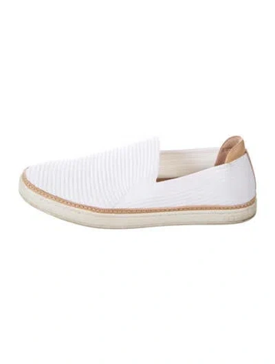 Pre-owned Ugg Moccasins In White