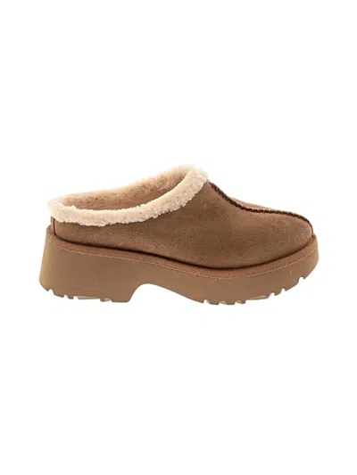 Pre-owned Ugg Mule/clog In Brown