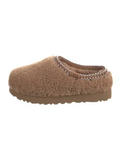 Pre-owned Ugg Mules In Neutral