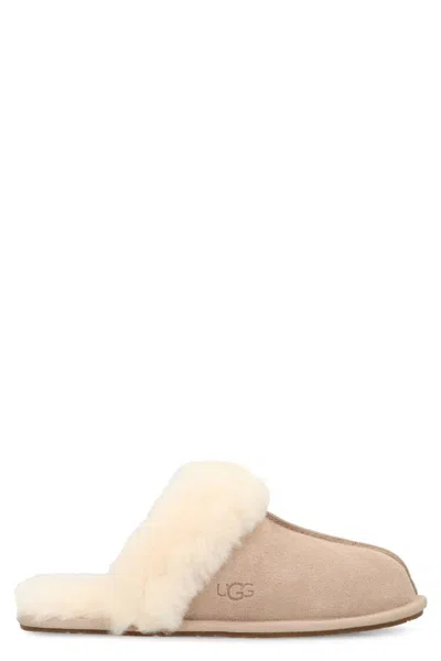 Ugg Mules Scuffette Ii In Suede In Neutral