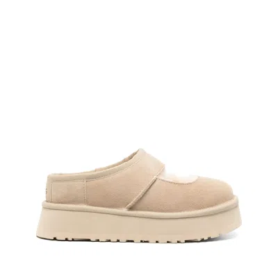Ugg Neutral Clutch Bags