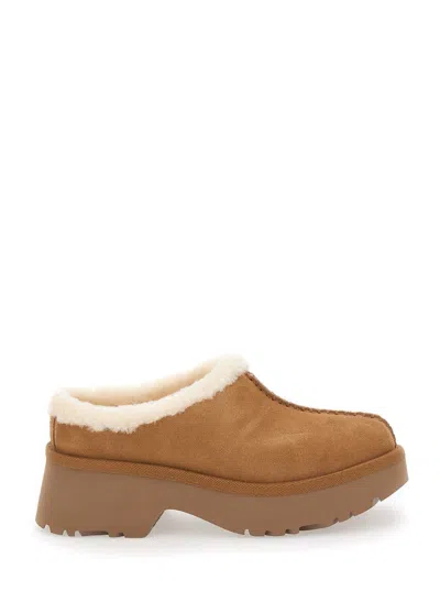 UGG UGG ‘NEW HEIGHT' MULE WITH BROWN SUEDE WOMEN'S EMBOSSED STITCHING DETAIL