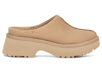 Pre-owned Ugg New Heights Clog (women's) Sneakers In Sand