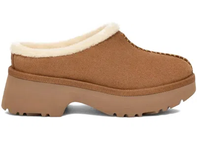 Pre-owned Ugg New Heights Cozy Clog (women's) Sneakers In Chestnut