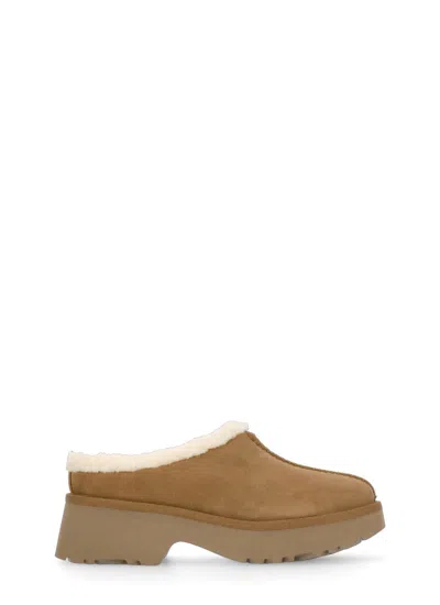 Ugg New Heights Cozy Sabot In White