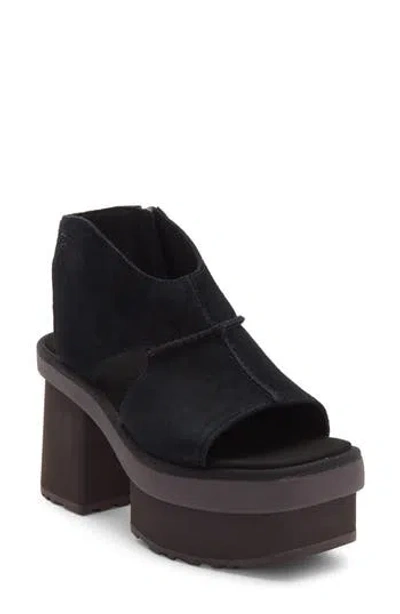 Ugg ® New Heights Platform Sandal In Black