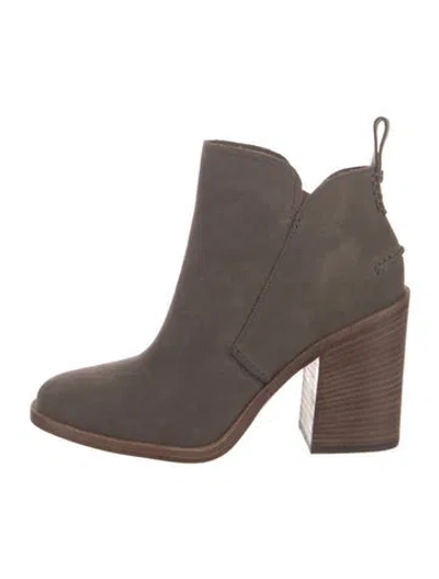 Pre-owned Ugg Nubuck Chelsea Boots In Grey