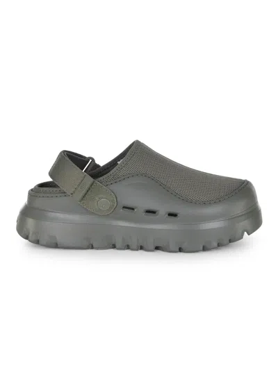 UGG UGG "PEAKMOD" SLIPPERS
