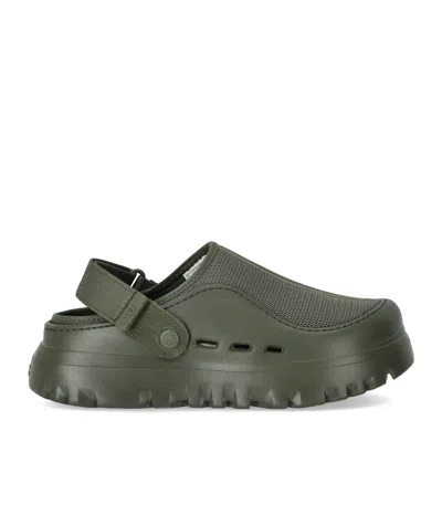 UGG PEAKMOD WOODLAND GREEN CLOG