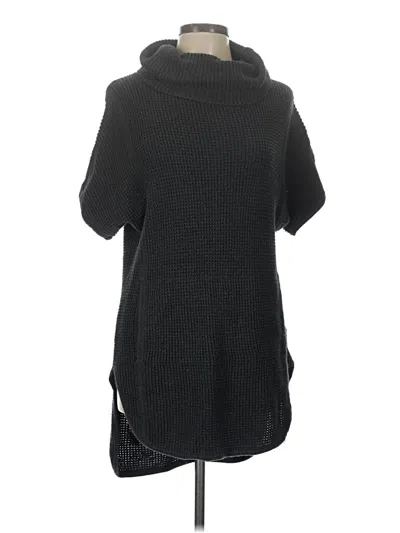 Pre-owned Ugg Poncho In Black