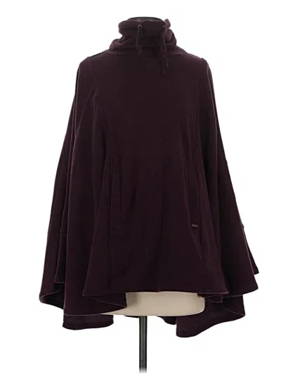 Pre-owned Ugg Poncho In Burgundy
