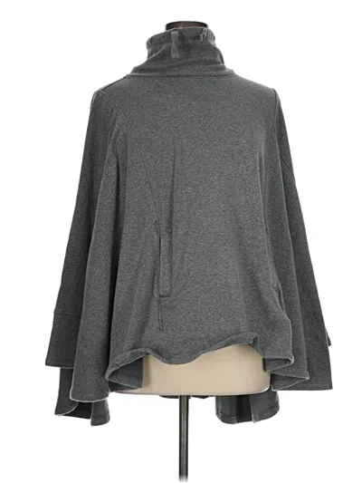 Pre-owned Ugg Poncho In Gray