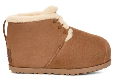Pre-owned Ugg Pumped Lace Up Boot (women's) Sneakers In Chestnut