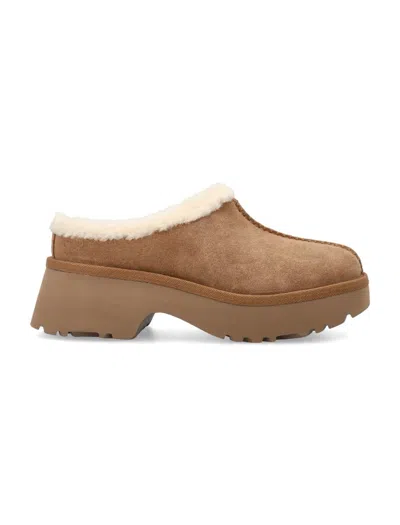 Ugg Pumps In Brown
