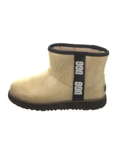 Pre-owned Ugg Pvc Fur Trim Rain Boots In Neutral