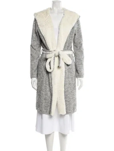 Pre-owned Ugg Robe In Gray
