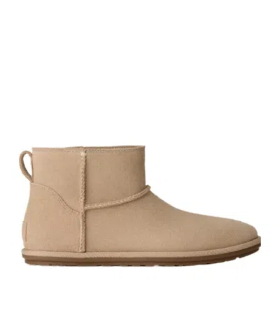 Ugg Round-toe Snow Boots In Brown
