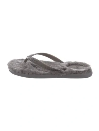 Pre-owned Ugg Rubber Flip Flops In Grey