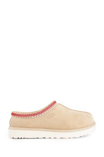 Ugg Sandals & Slides