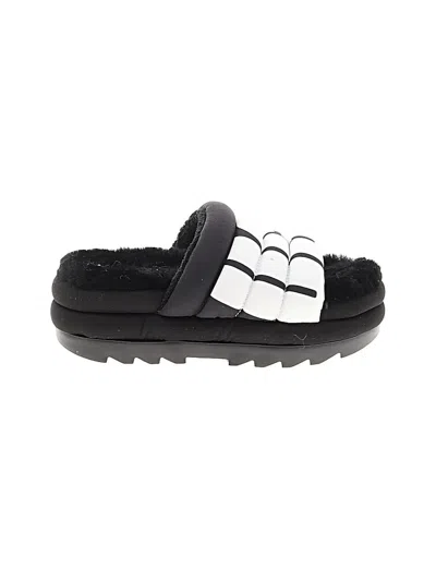 Pre-owned Ugg Sandals In Black