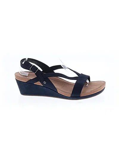 Pre-owned Ugg Sandals In Blue