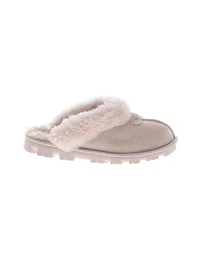 Pre-owned Ugg Sandals In White