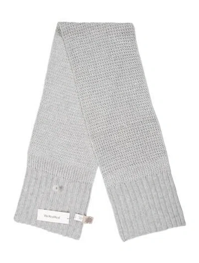 Pre-owned Ugg Scarf In Gray