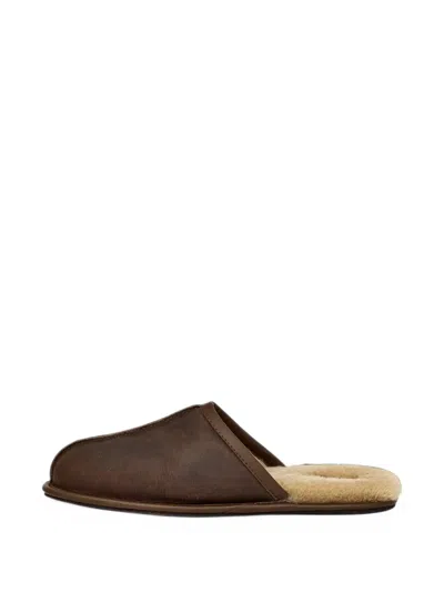 Ugg Scuff Leather Sandals In Brown