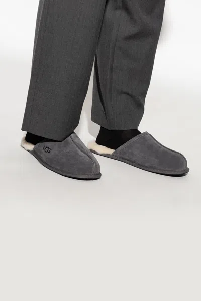 Ugg ‘scuff' Slides In Gray