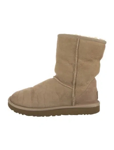 Pre-owned Ugg Shearling Fur Trim Boots In Neutrals