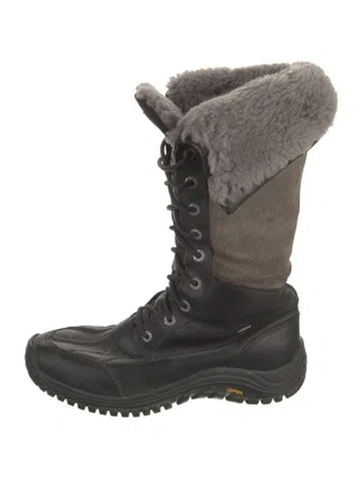 Pre-owned Ugg Shearling Fur Trim Snow Boots In Black