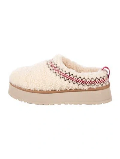 Pre-owned Ugg Shearling Patterned Slippers In Neutrals