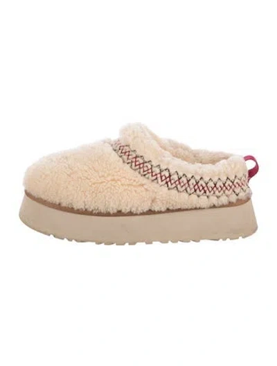 Pre-owned Ugg Shearling Patterned Slippers In Neutrals