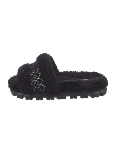 Pre-owned Ugg Shearling Slides In Black