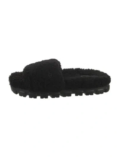 Pre-owned Ugg Shearling Slides In Black