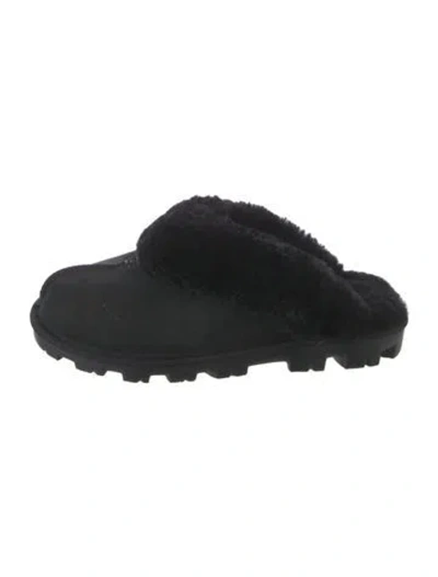 Pre-owned Ugg Shearling Slides In Black