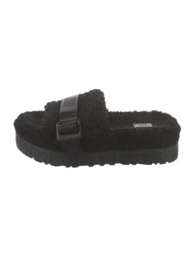 Pre-owned Ugg Shearling Slides In Black