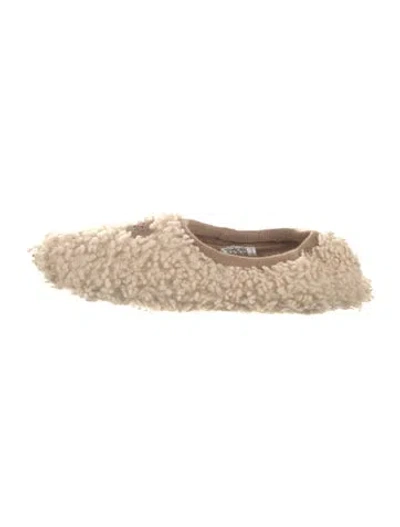 Pre-owned Ugg Shearling Slippers In Neutrals