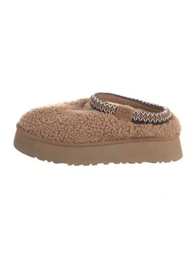 Pre-owned Ugg Shearling Whipstitch Trim Sneakers In Neutral