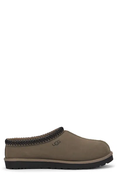Ugg Shearling-lined Leather Slipper In Taupe