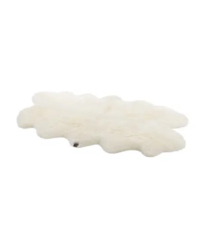Ugg Sheepskin Area Throw Rug, 4' X 6' In Neutral Pattern