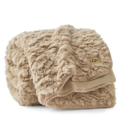 Ugg Shira Textured Sherpa Throw Blanket In Brown