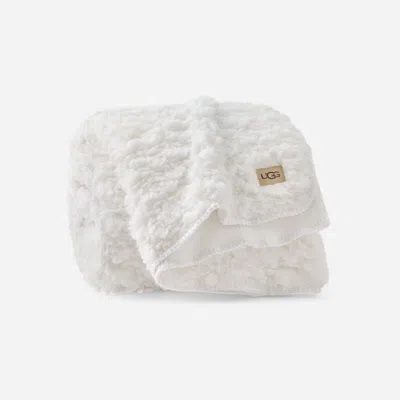 Ugg ® Shira Throw 50" X 70" Blankets In Snow